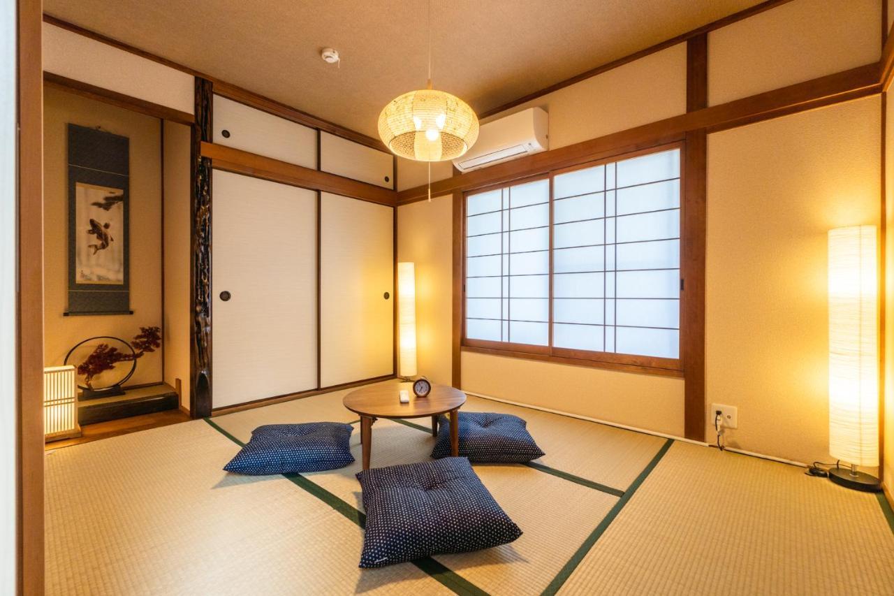 Tsukiyume Kan - House With Parking, 10Mins To Usj, Tennoji, Namba Osaka Buitenkant foto