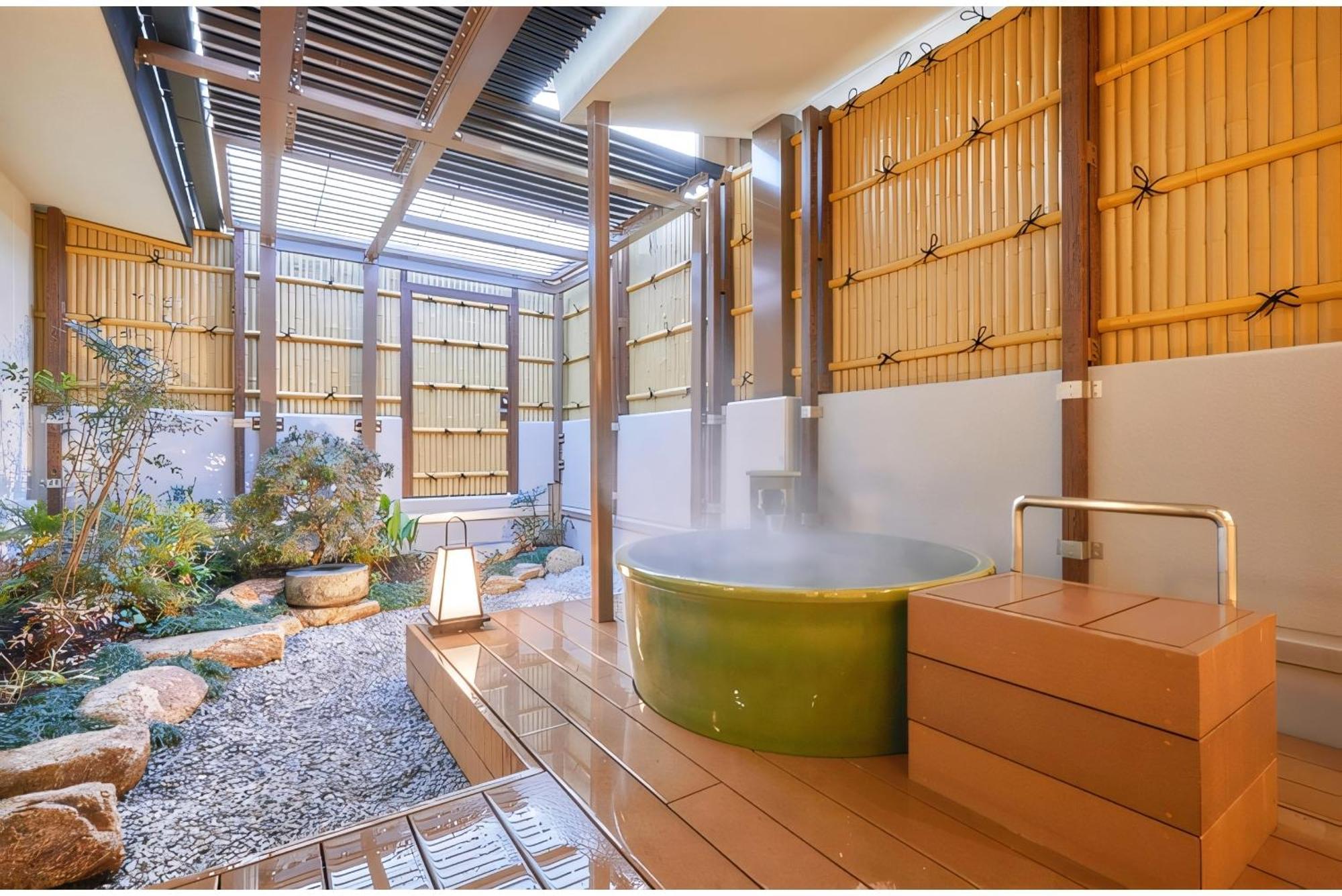 Tsukiyume Kan - House With Parking, 10Mins To Usj, Tennoji, Namba Osaka Buitenkant foto