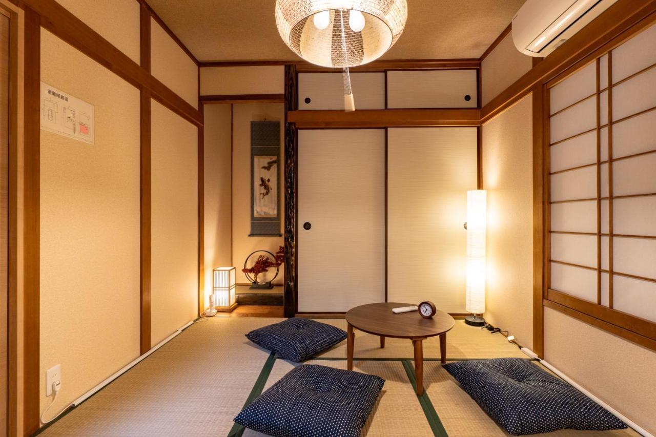 Tsukiyume Kan - House With Parking, 10Mins To Usj, Tennoji, Namba Osaka Buitenkant foto